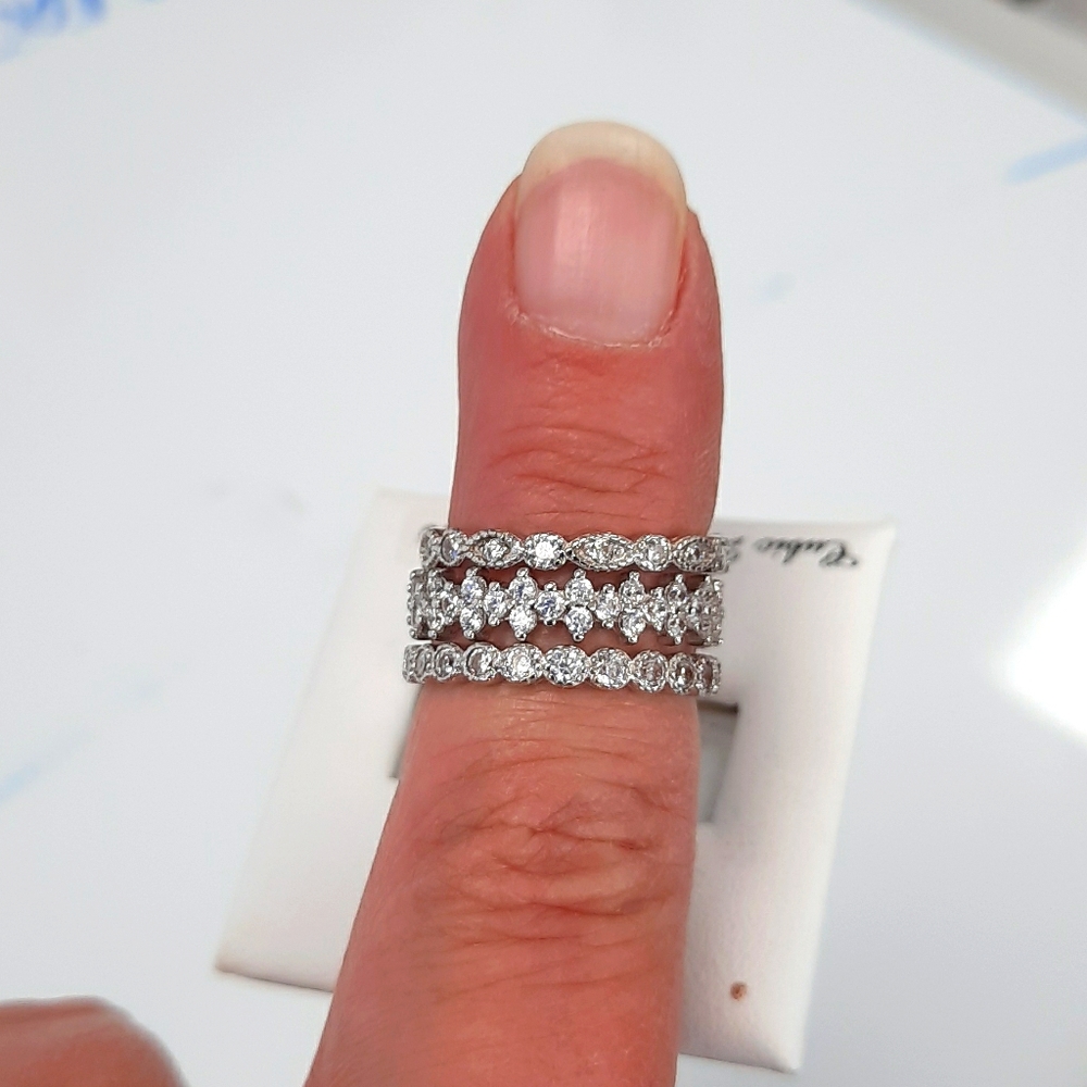 Sterling silver cubic zirconia 3 piece Size 7